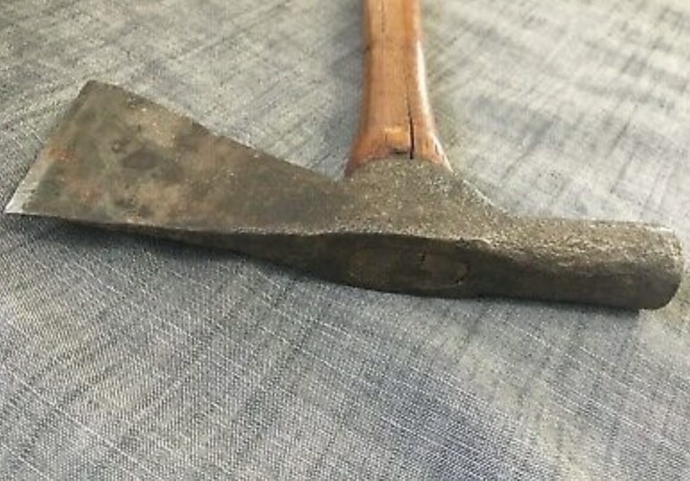 Original Fur Trade Hammer pole Axe circa 1770-1840 Hand forged Tomahawk
