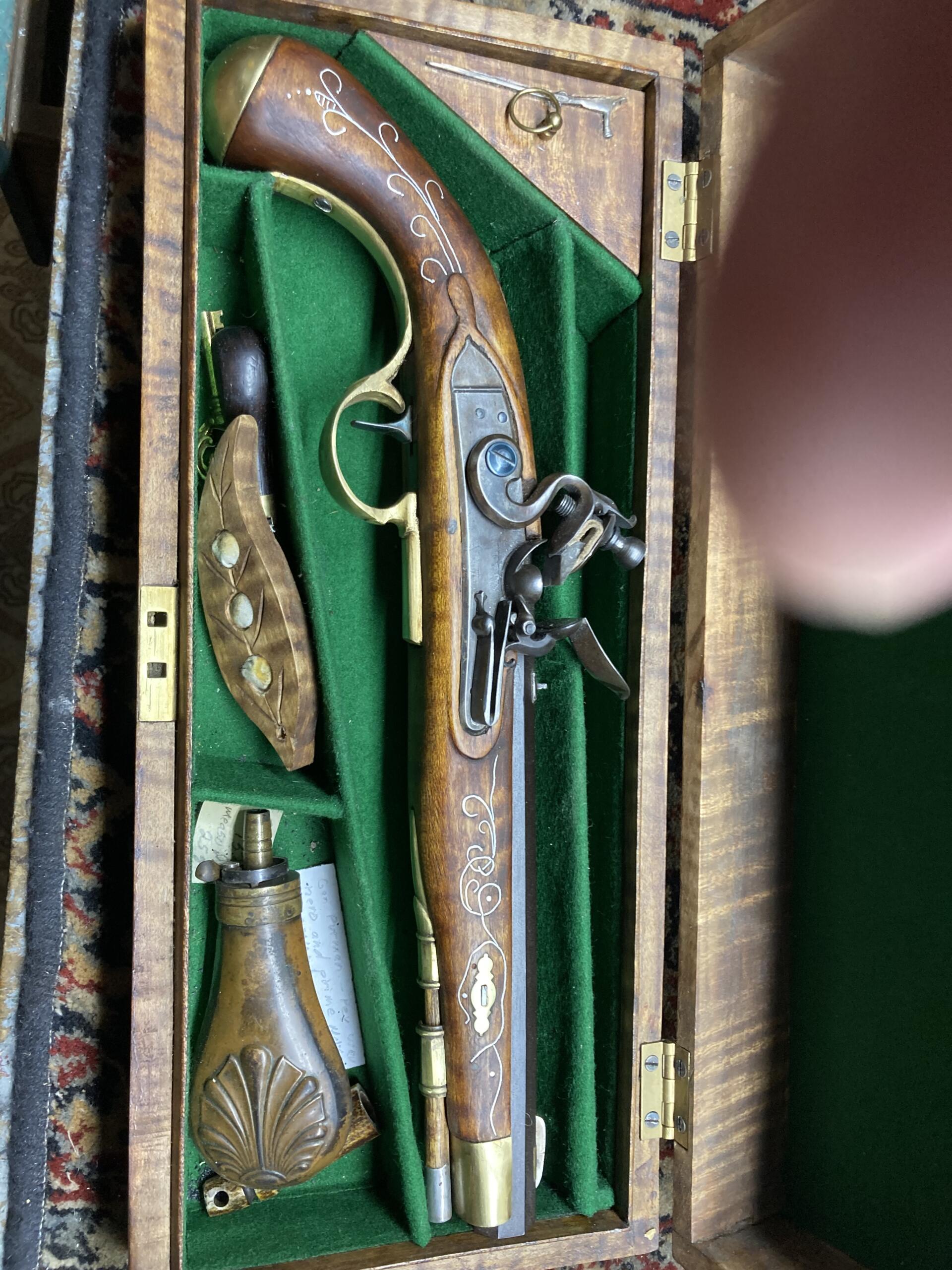 Cased Pair of Flintlock Pistols with Accessories MET LC-28 196 1a