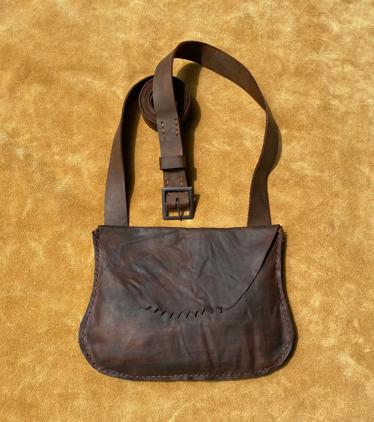 Sawtooth Flap Simple Bag