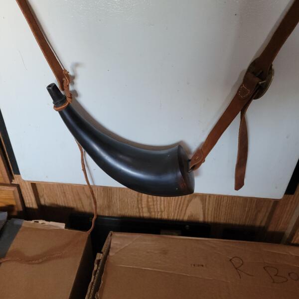 Horn2